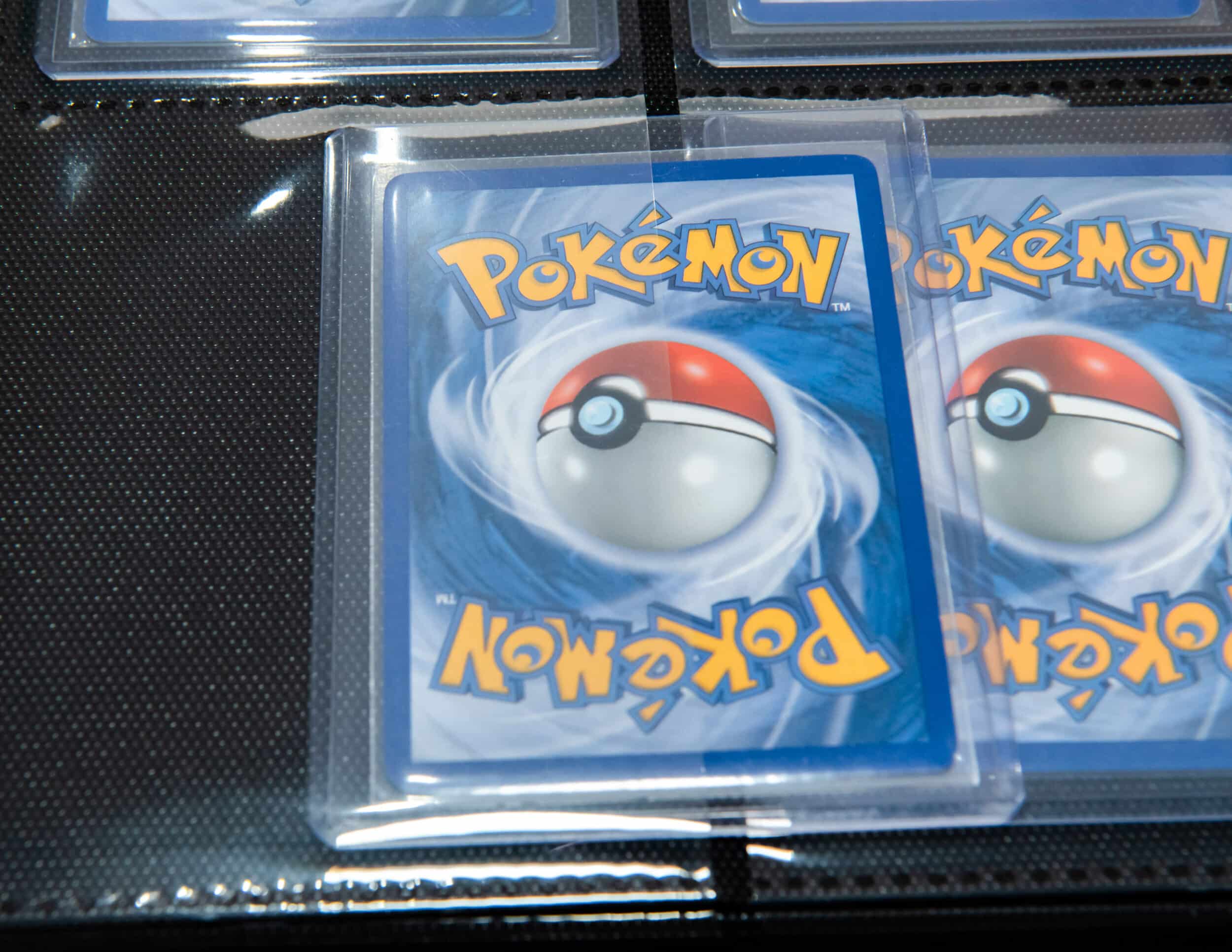 Heaps Good Collectables 4 Pocket Toploader Binder Black